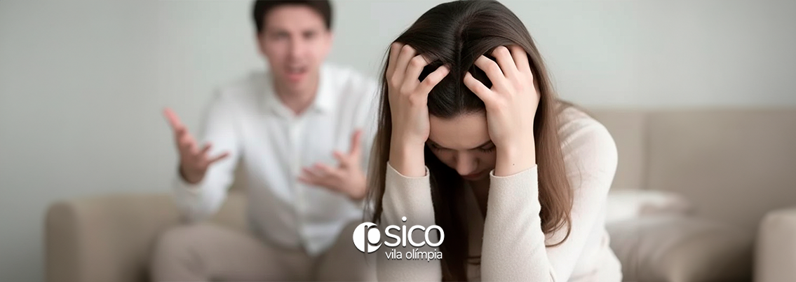 Saiba como sair de um relacionamento abusivo com segurança. Entenda os sinais, aprenda a identificar comportamentos tóxicos e descubra caminhos para recomeçar.